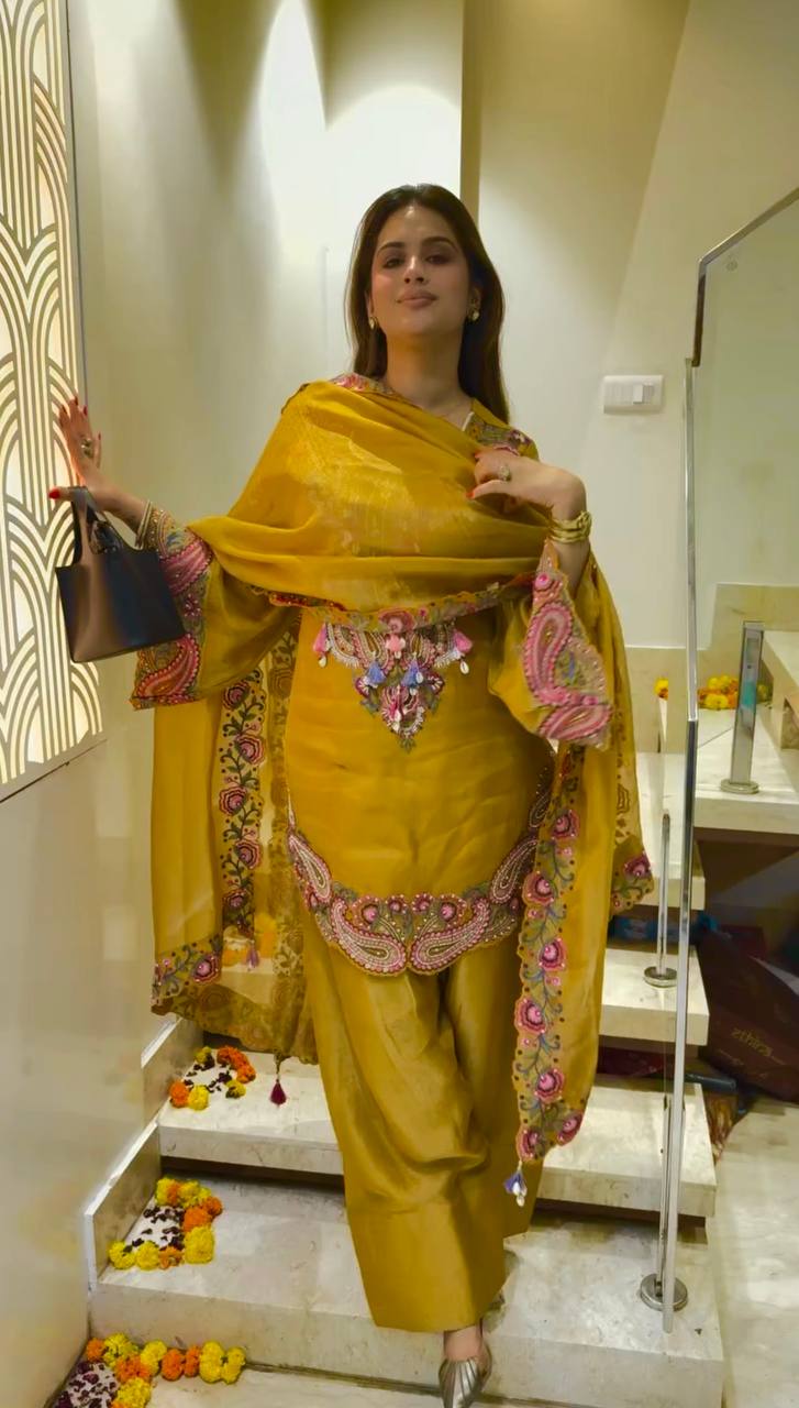 Festive Wear Farshi Palazzo Suit Set with Dupatta Set for Women